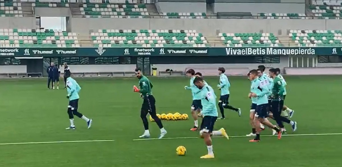 Fekir No Entrena Con El Grupo Y Parece Que Hay Respuesta Al Debate Rui