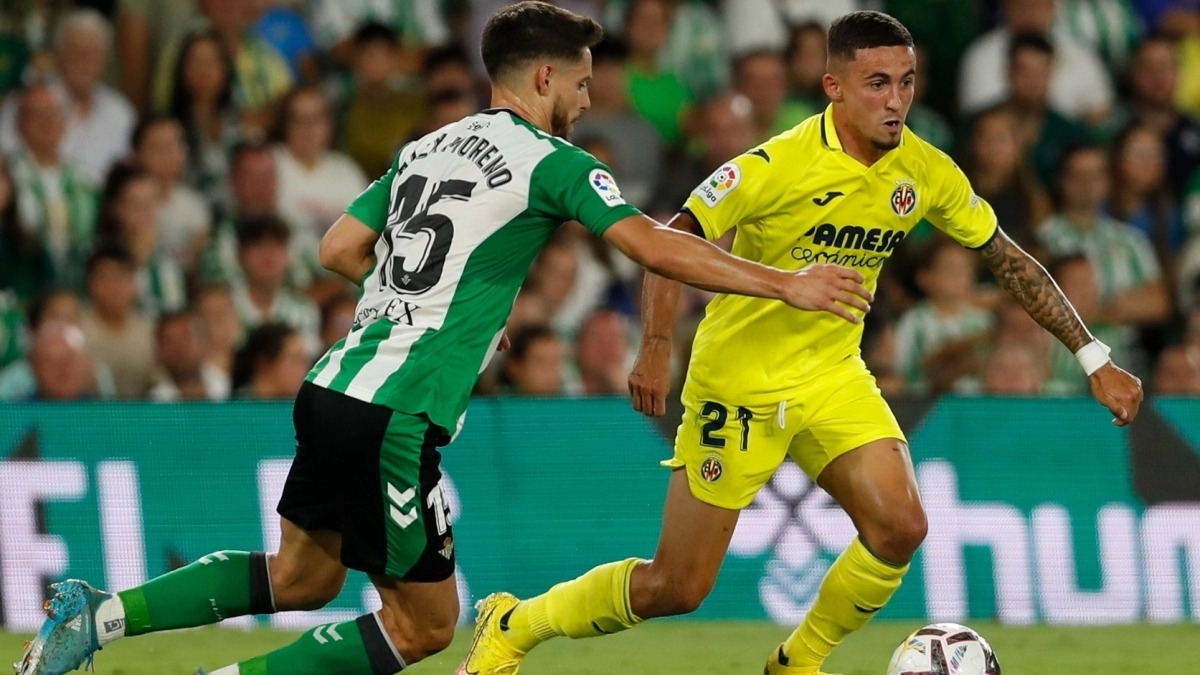 La disputa entre Villarreal y Real Betis por el defensor Vitao
