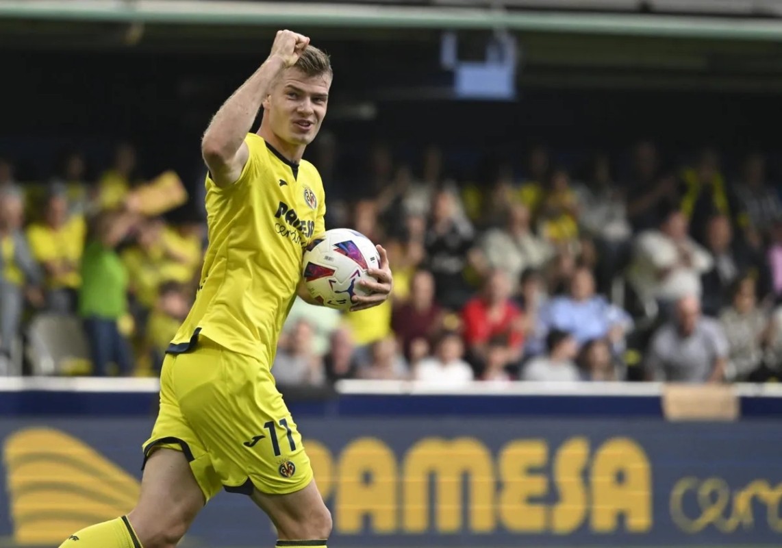 ¡La Roma no se olvida de Sorloth y presenta una nueva oferta!