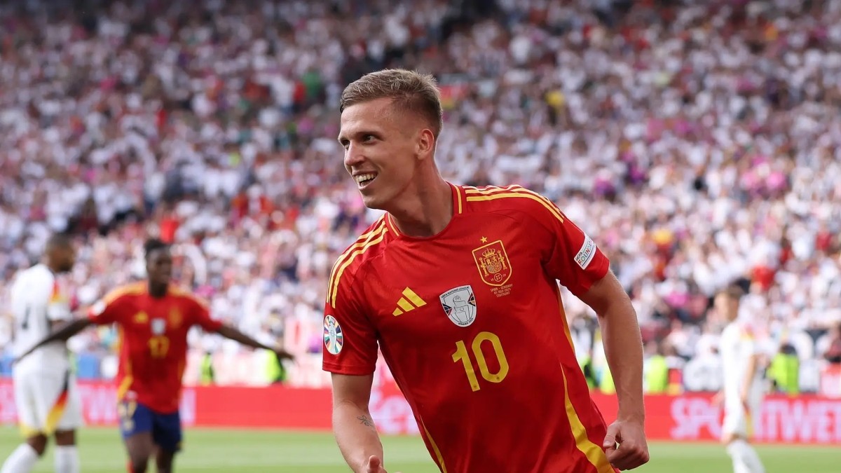 Dani Olmo, entre algodones para el Suiza - España