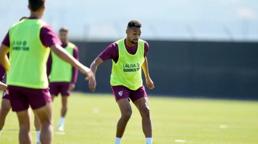 Djibril Sow retoma los entrenamientos en el césped