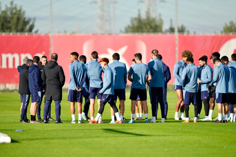 Bajas muy importantes en el entrenamiento del Sevilla