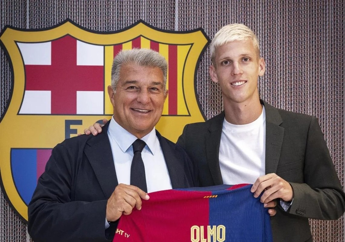 Los palcos VIP permiten a Laporta inscribir a Dani Olmo