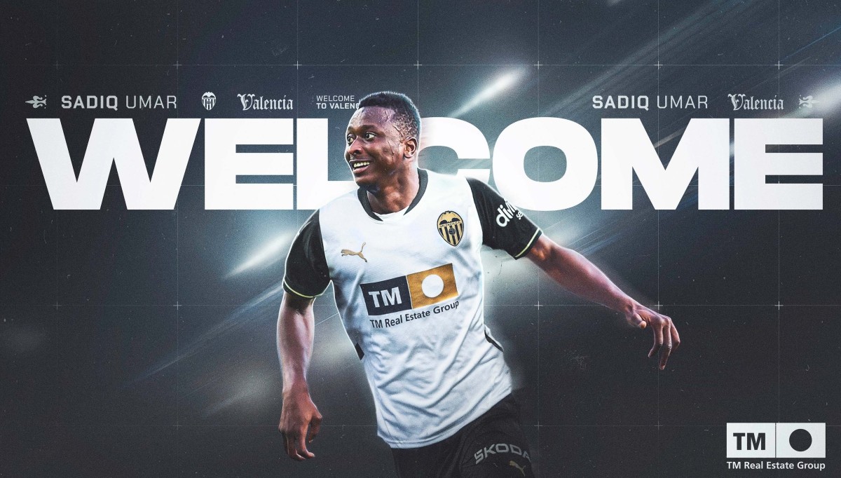 El Valencia hace oficial el fichaje de Umar Sadiq