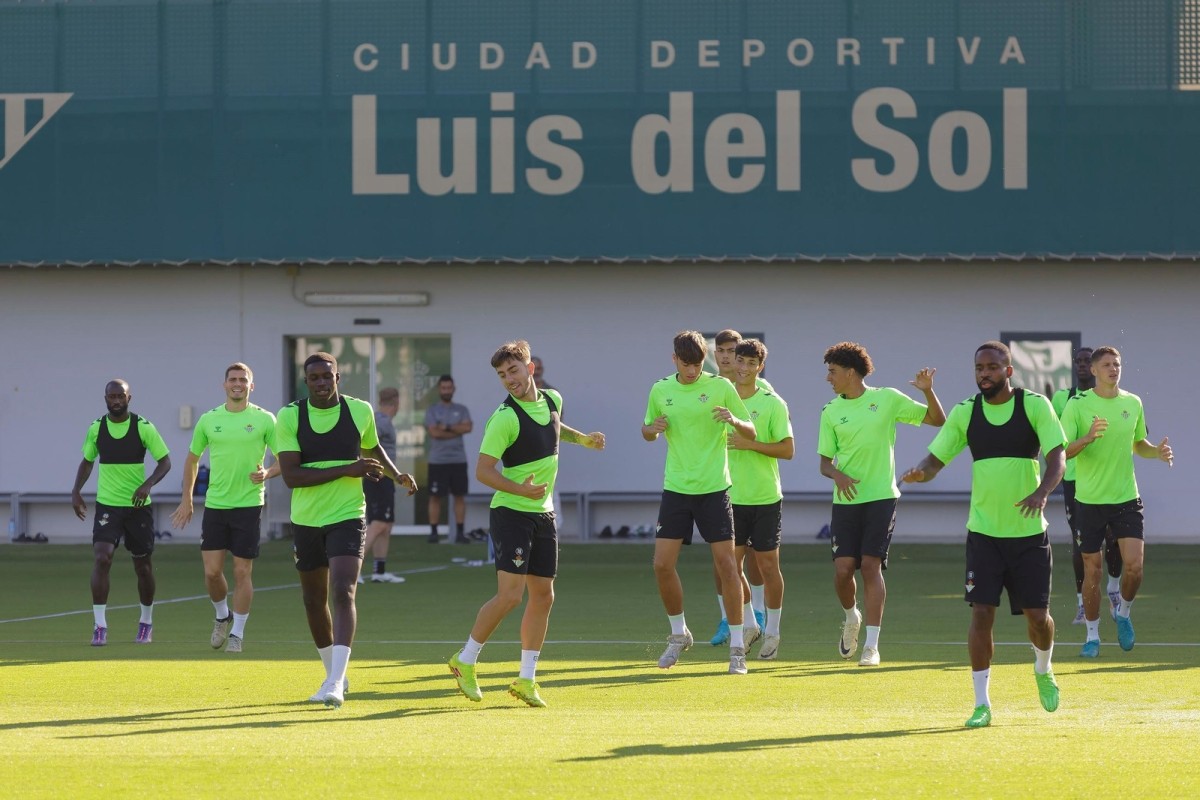 Bajas muy importantes en el entrenamiento del Real Betis