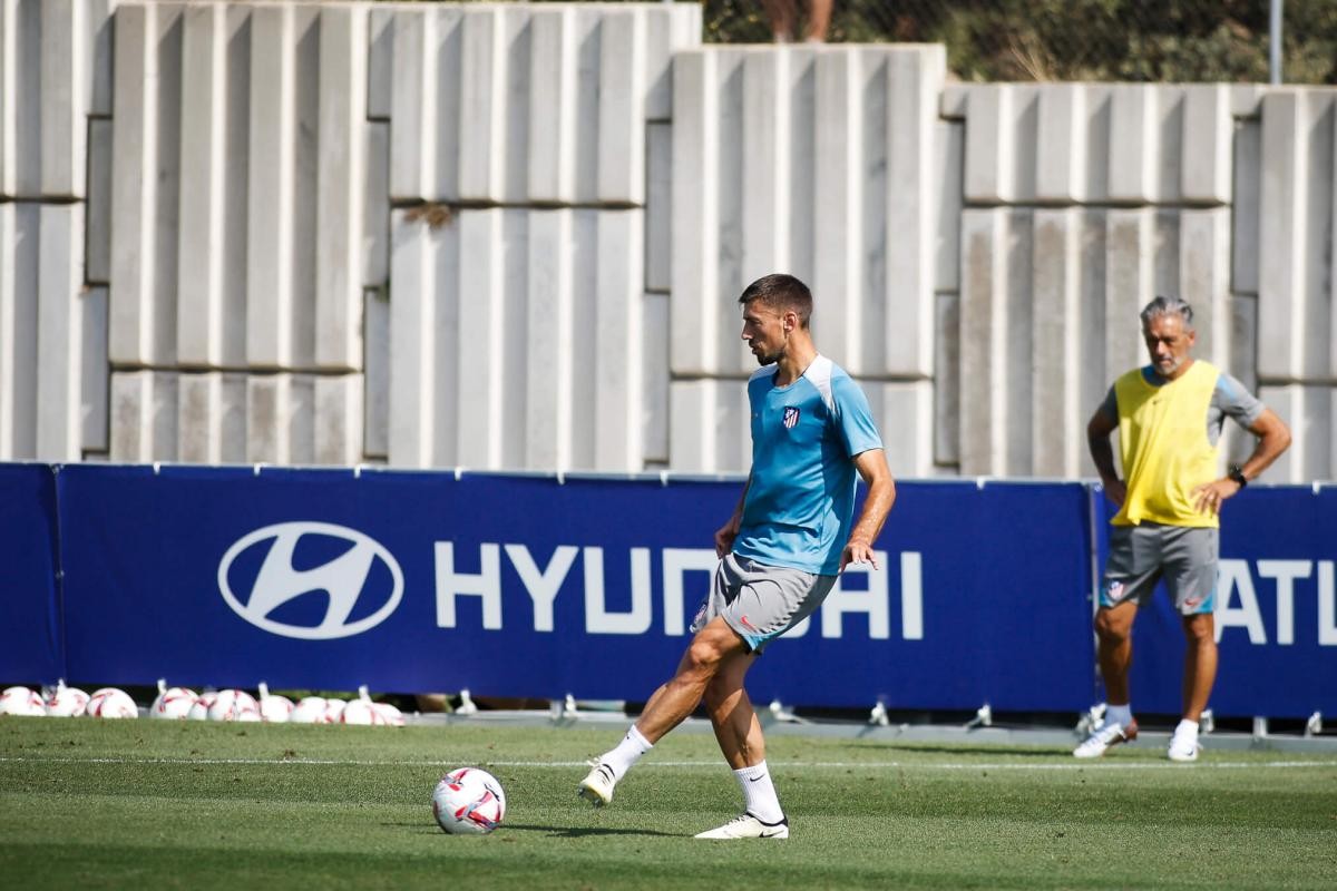 Dos nuevas bajas en el Atlético y buenas noticias con Lenglet y Giménez