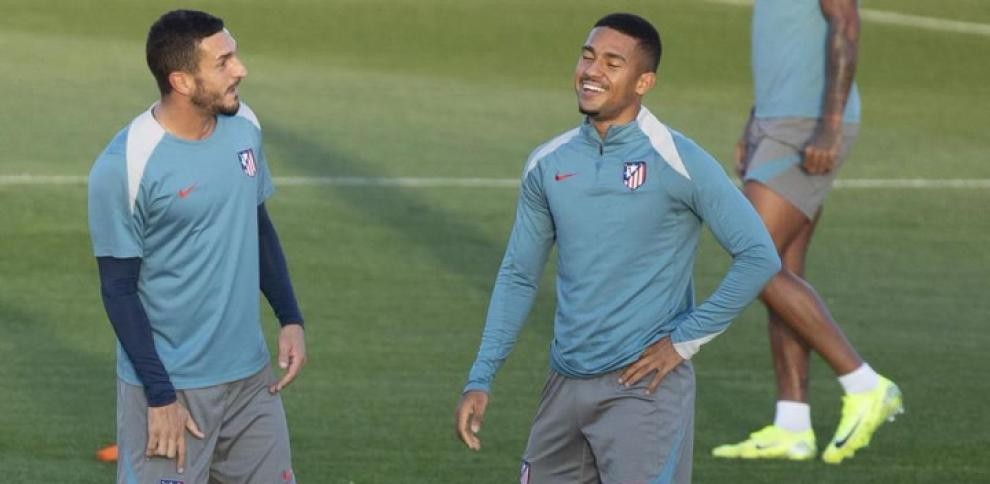 Dos nuevas bajas en el entrenamiento del Atlético y novedades con Pablo Barrios