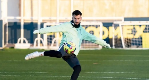 Álex Baena no entrena con el grupo y las pruebas a Gerard Moreno serán mañana