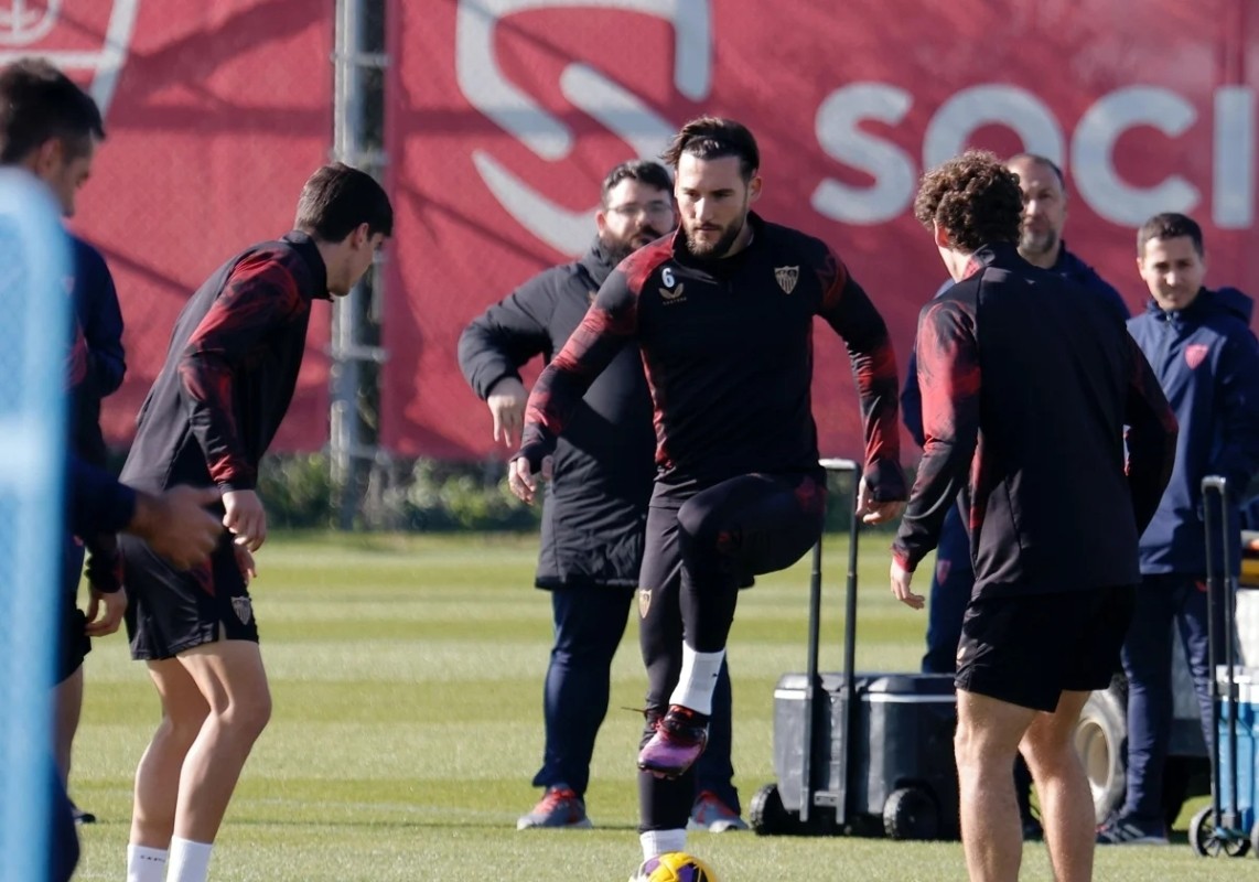 Última hora sobre Gudlej y nueva ausencia en el entrenamiento del Sevilla