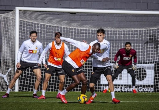 Baja importante en el entrenamiento del Valencia