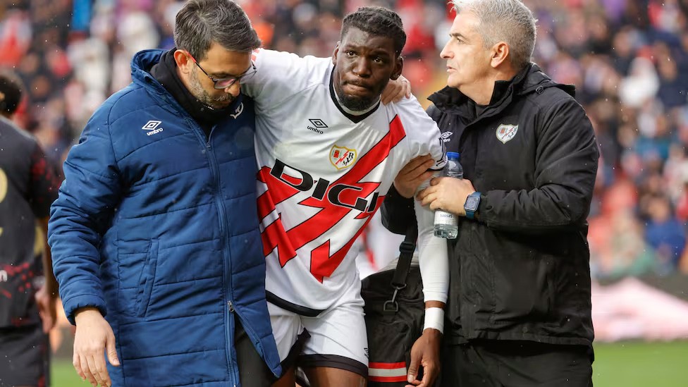 Alarma Mumin y Nteka en el Rayo Vallecano por lesión