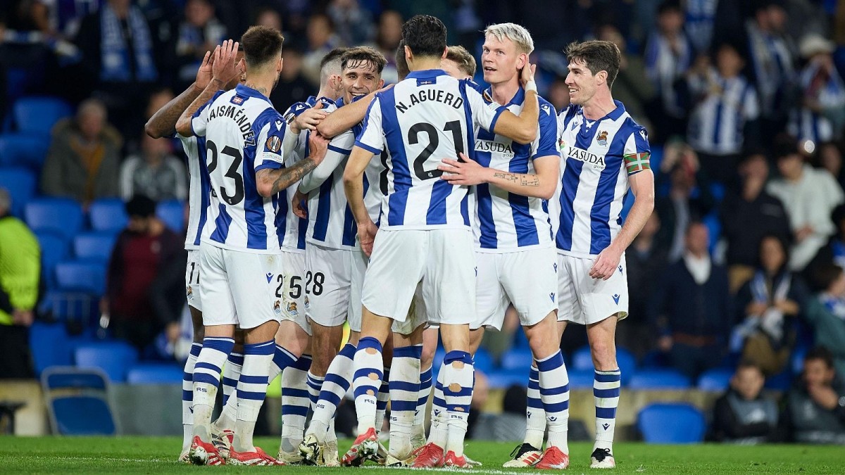 Alineación confirmada de la Real Sociedad ante el Manchester United ¡Zubimendi baja!